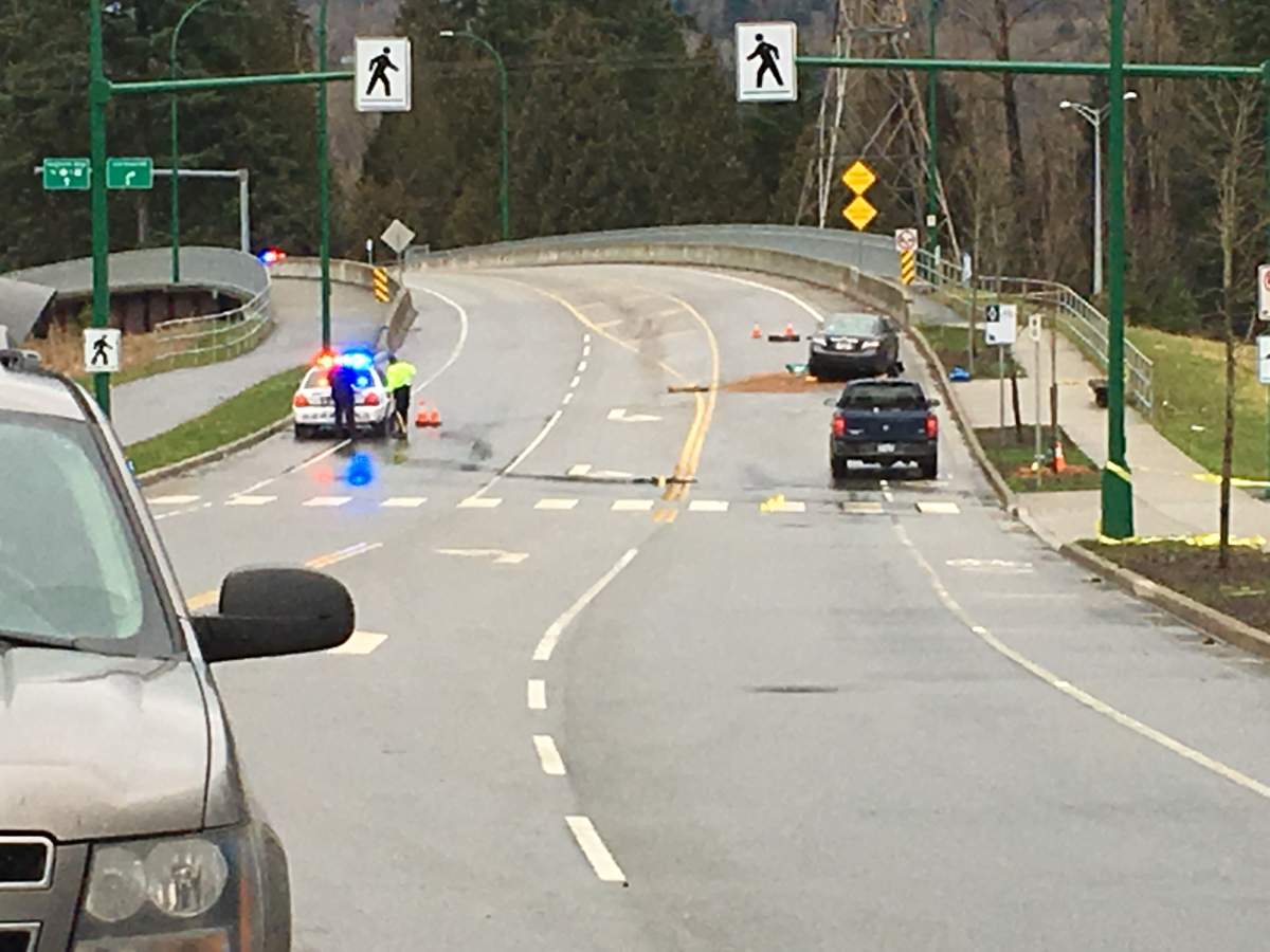 Police on scene in Burnaby Wednesday morning. Credit: Ted Field / Global News