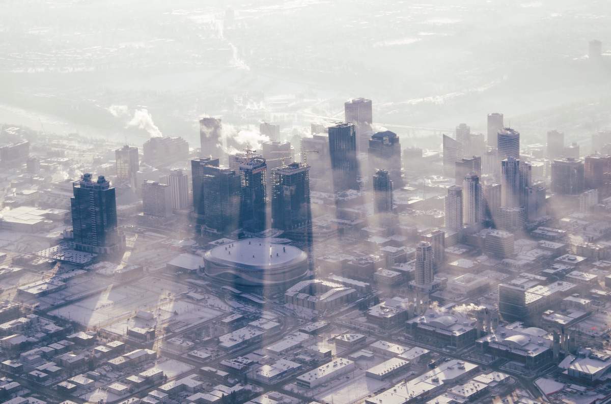 Landscape Photo by Andrew Locke @paranoidandrooid
.
