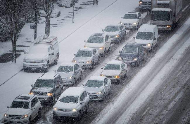 Environment Canada says rain will turn to snow Thursday as the London area could receive up to 15 cm before Friday morning.