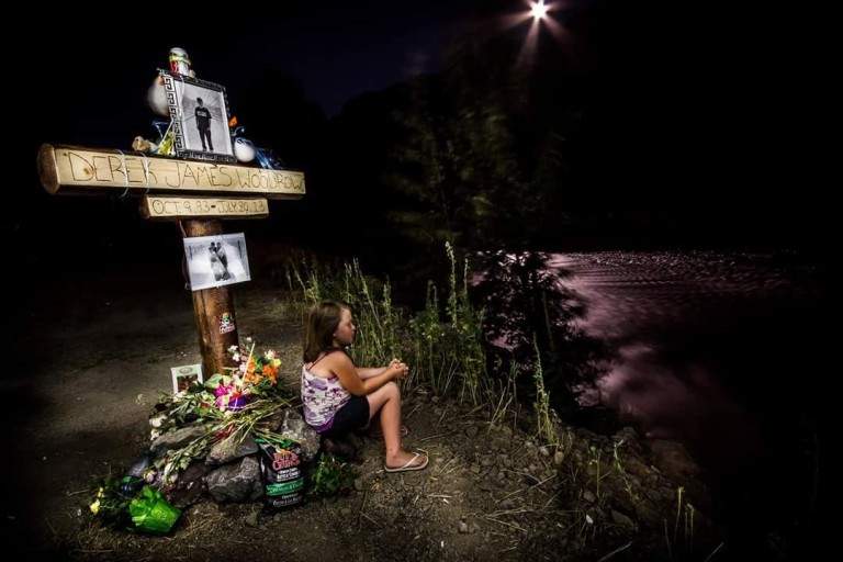 Village of Keremeos apologizes after memorial tree cut down - image