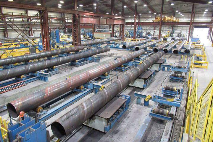 Workers are being temporarily laid off from the Evraz steel mill in Regina following a cyberattack on the company, says the local union. 
