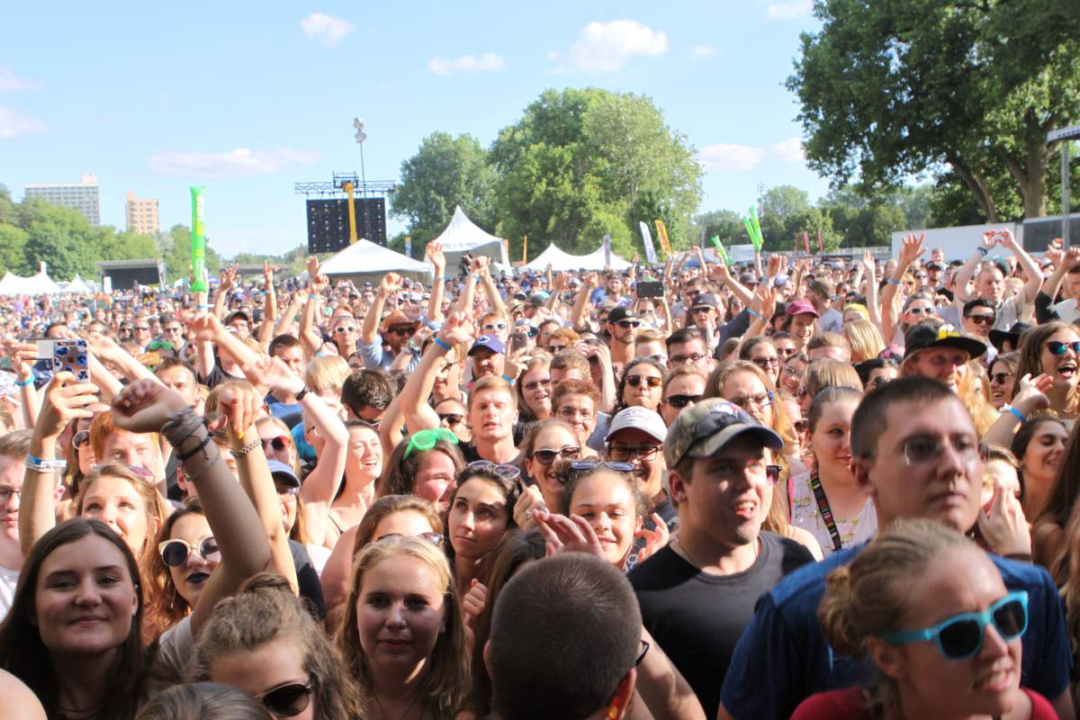 Crowds packed Harris Park for 2017 Rock the Park.