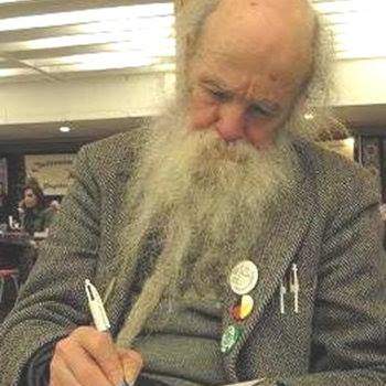 Londoners mourn passing of notable poet, author - image
