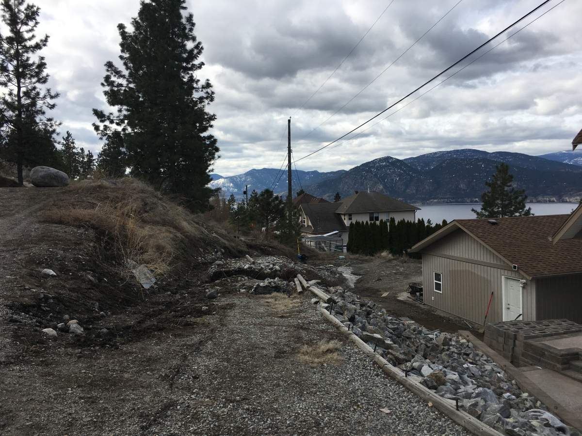 Naramata residents say development is intensifying water woes - image