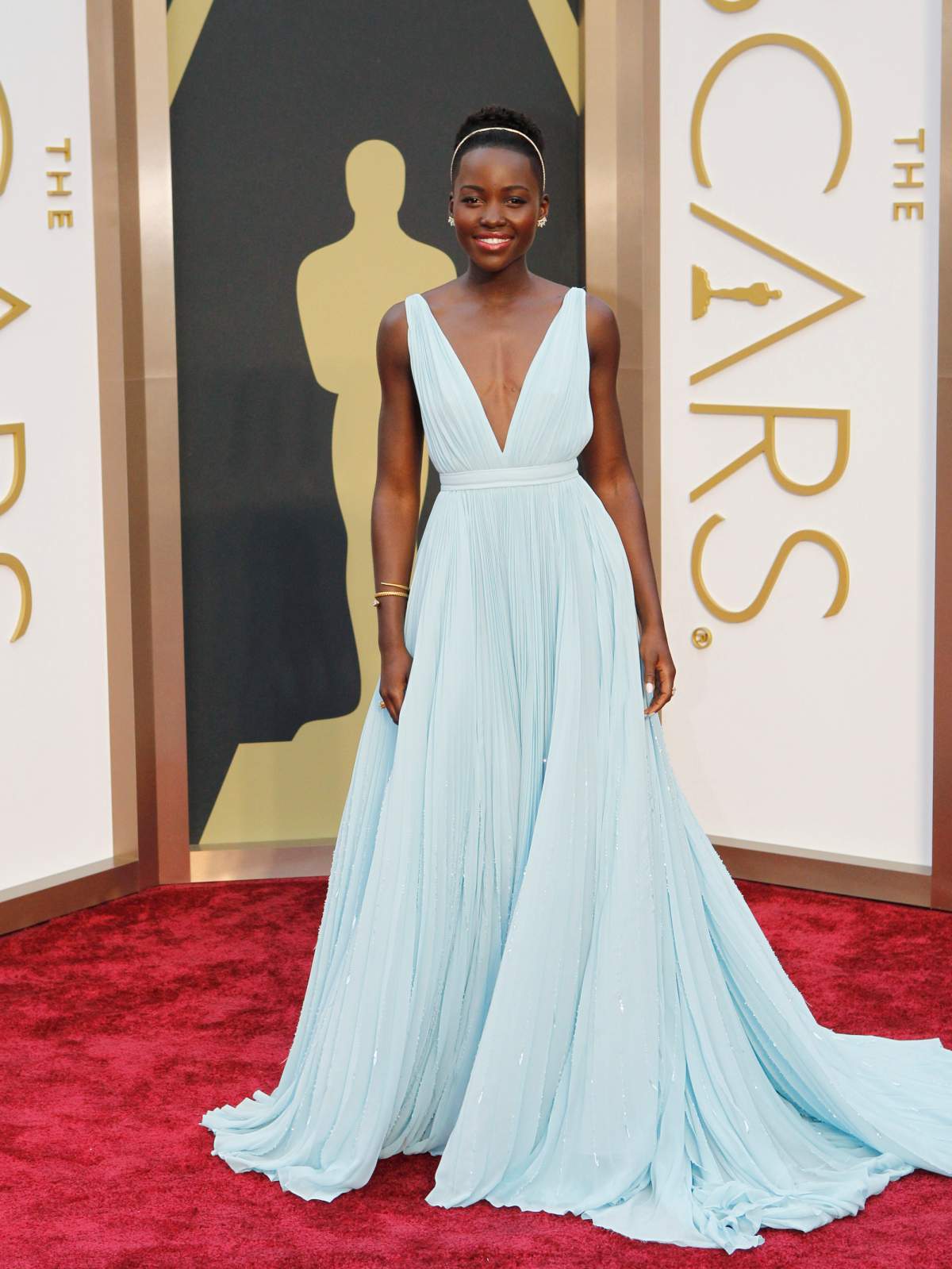 Best and worst Oscars dresses of all time - image