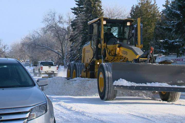 Starting on Jan. 3, 2022, city crews will begin a residential roads snow plow for 11 days, weather permitting.