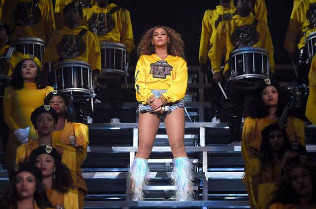 The singer didn't consume any bread, sugar, dairy, meat, fish or alcohol for 44 days prior to her 2018 Coachella performance.