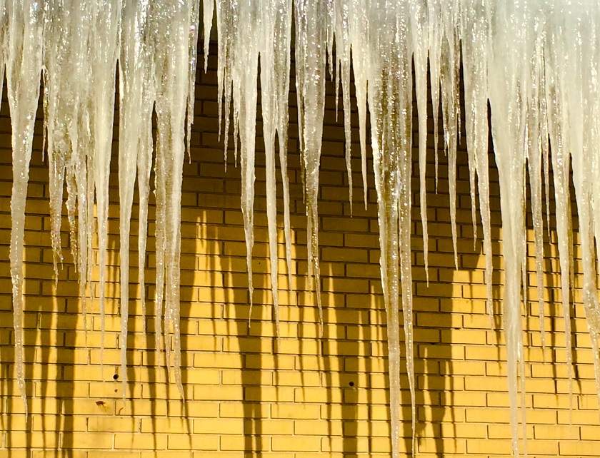Manitoba can't seem to shake off cold weather.
