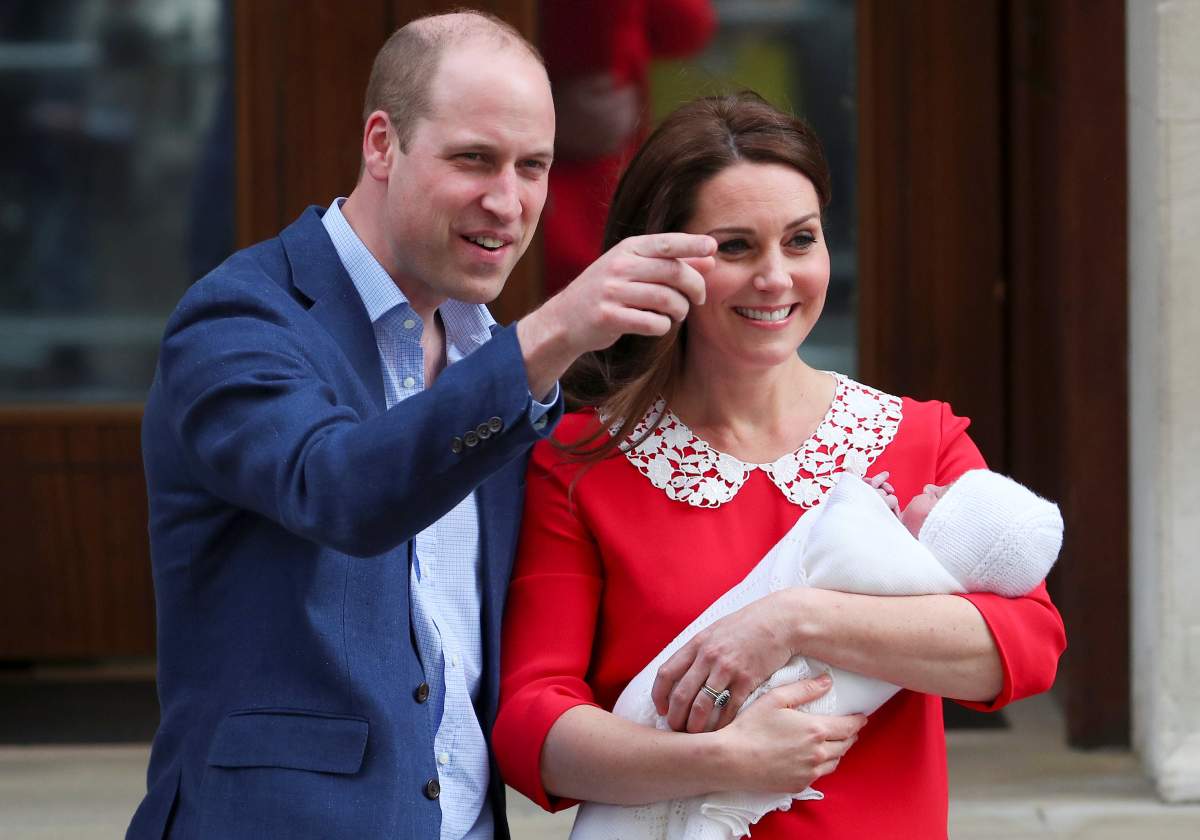 Britain’s Catherine, the Duchess of Cambridge and Prince William leave the Lindo Wing of St Mary’s Hospital with their new baby boy in London, April 23, 2018.