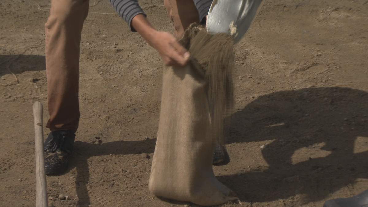 Sandbags are available for residents within the Regional District of  Kootenay Boundary.