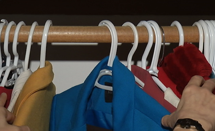 Tips on how to conduct spring cleaning.