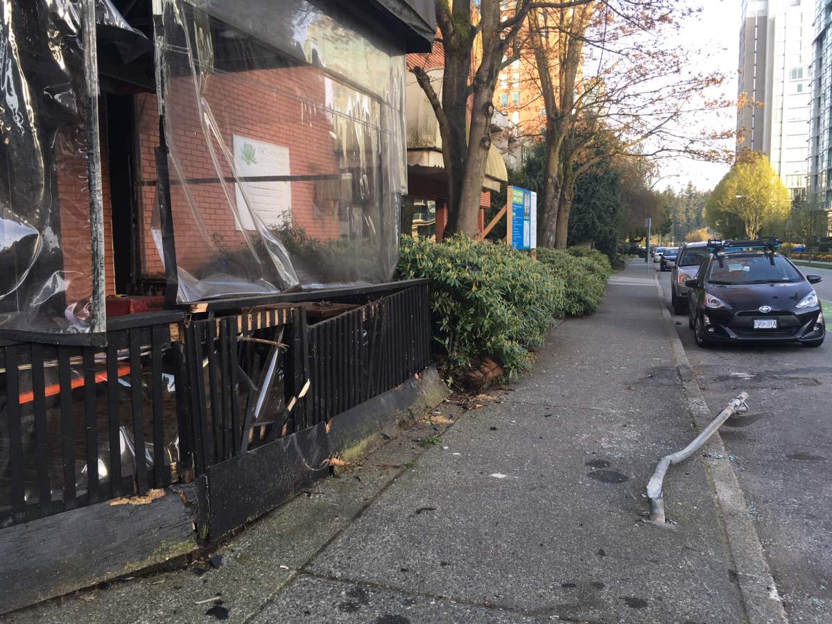 Three hurt in early-morning crash in Vancouver involving police cruiser - image