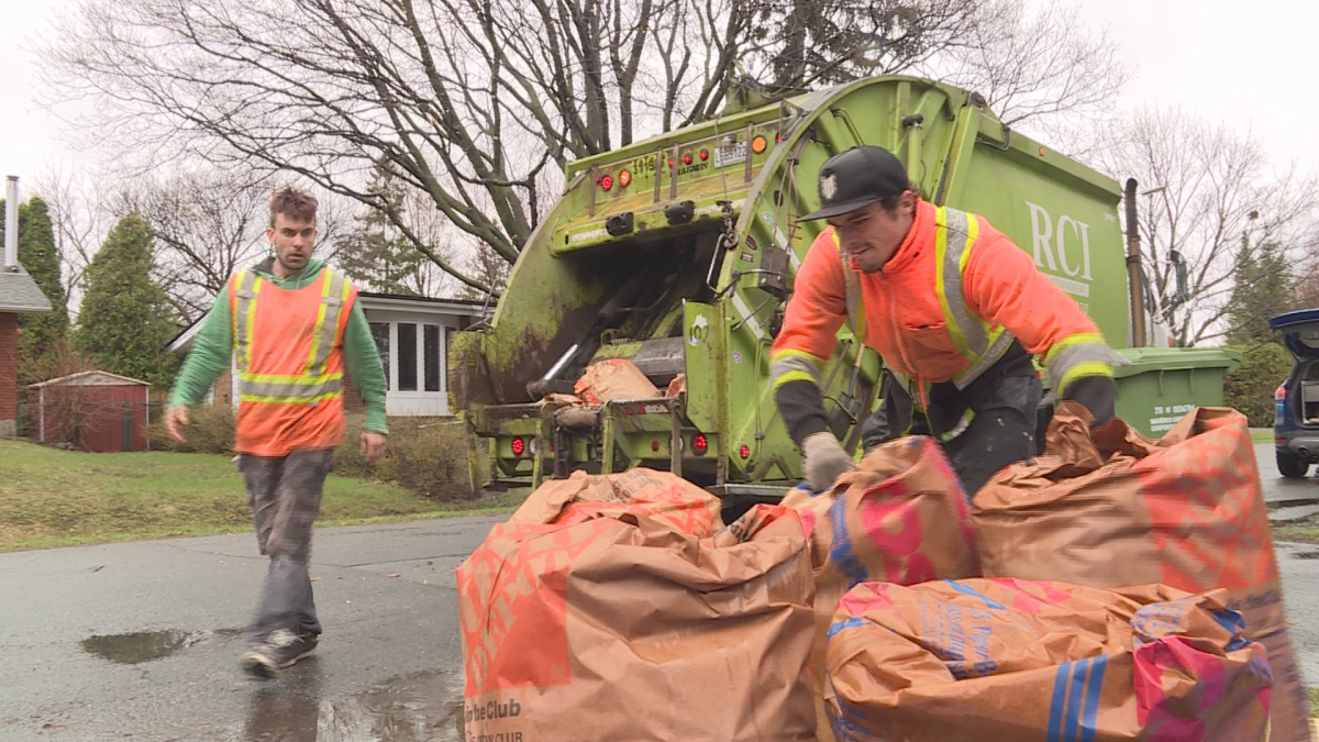 A Pointe-Claire waste study revealed that 45 per cent of garbage contains organic waste.  