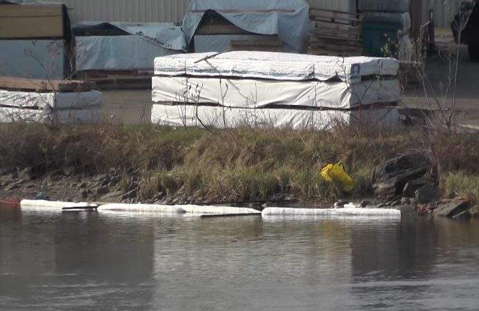 The truck fire caused a small fuel spill to flow into the Trent Severn Waterway Lock 34.