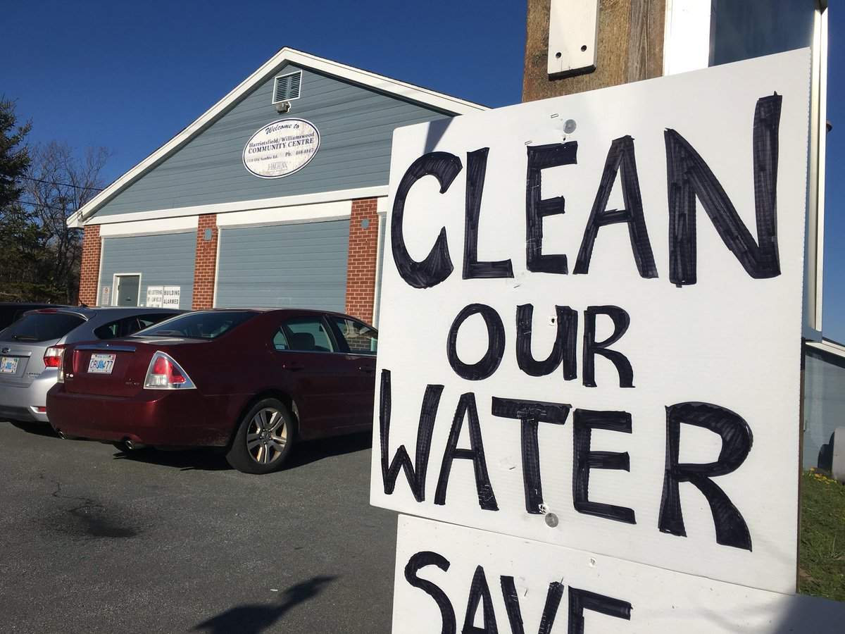 Nova Scotia’s environment minister met with residents of Harrietsfield on Monday night to discuss longstanding concerns about their drinking water.