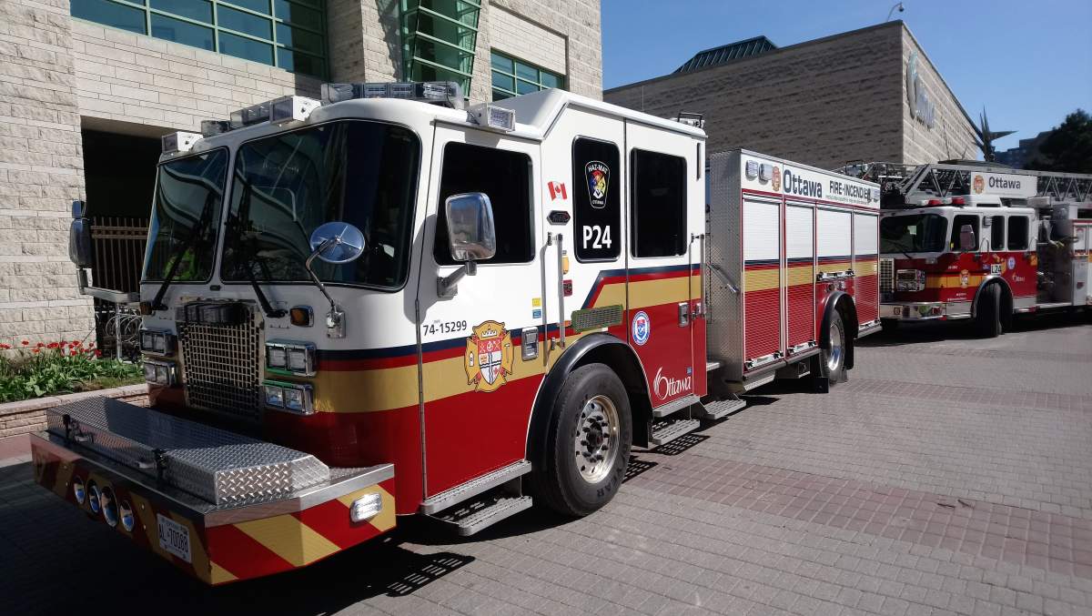Ottawa firefighters say south-bound lanes on Bank Street in the Alta Vista area have been closed to traffic as crews respond to a possible water main break on Bank, between Heron Road and Riverside Drive.