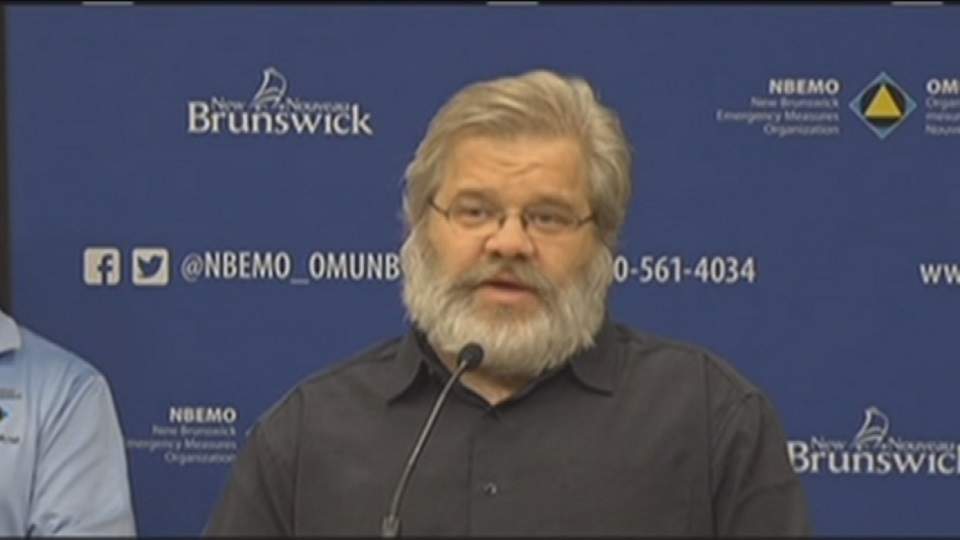 Dwayne Sabine, a biologist with the province of Nova Scotia, speaks to the press at a briefing on May 9, 2018.