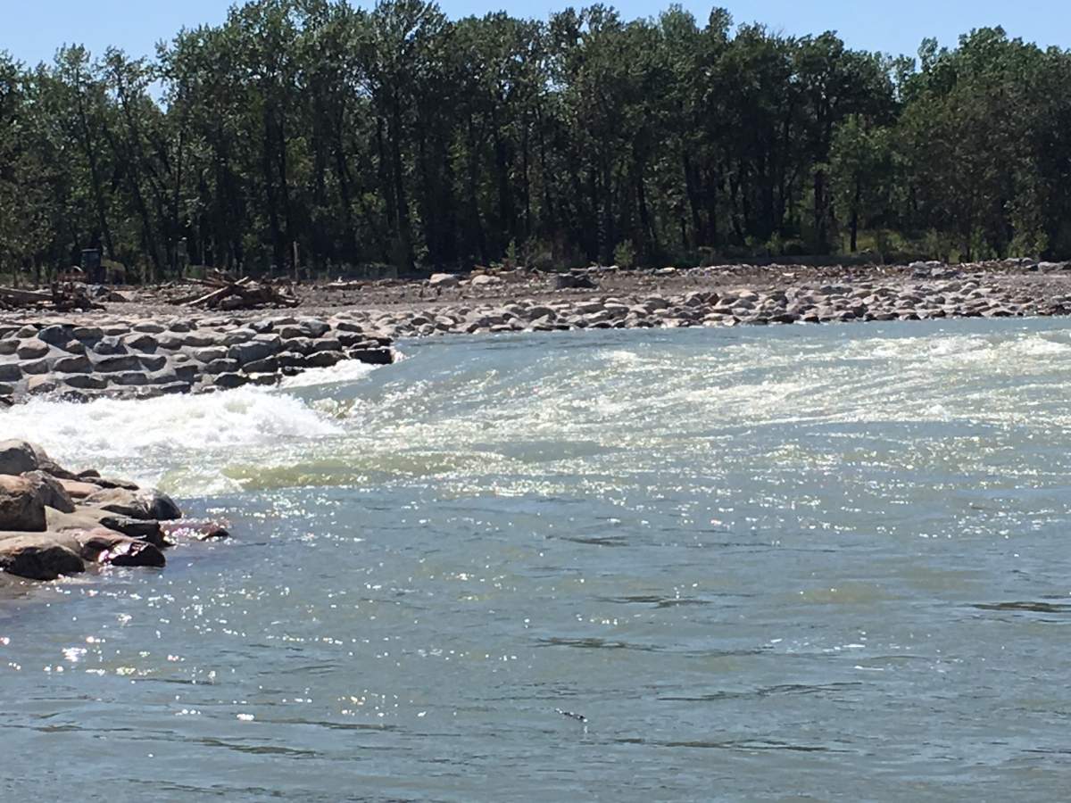High flow rates have prompted a boating advisory for the Bow River on May 28, 2018.