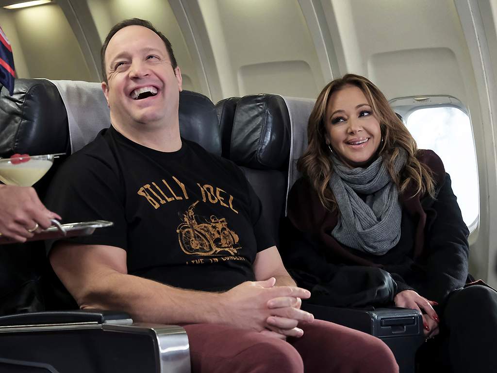 Kevin James and Leah Remini star in a November 2017 episode of 'Kevin Can Wait.'.