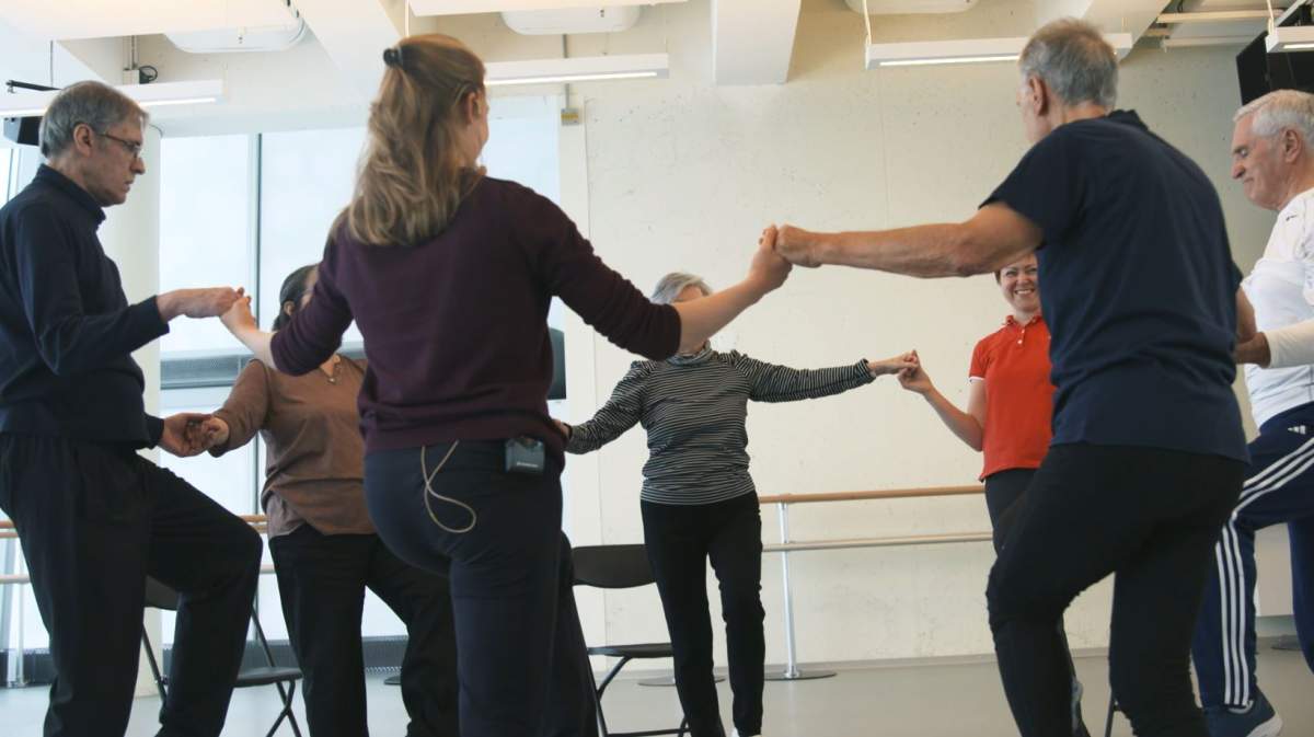 Seniors take dance therapy classes at Les Grands Ballets Canadiens.