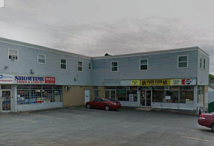 Tommy's Barber Shop is located on Albro Lake Road in Dartmouth, tucked in between a variety store and Chinese restaurant.