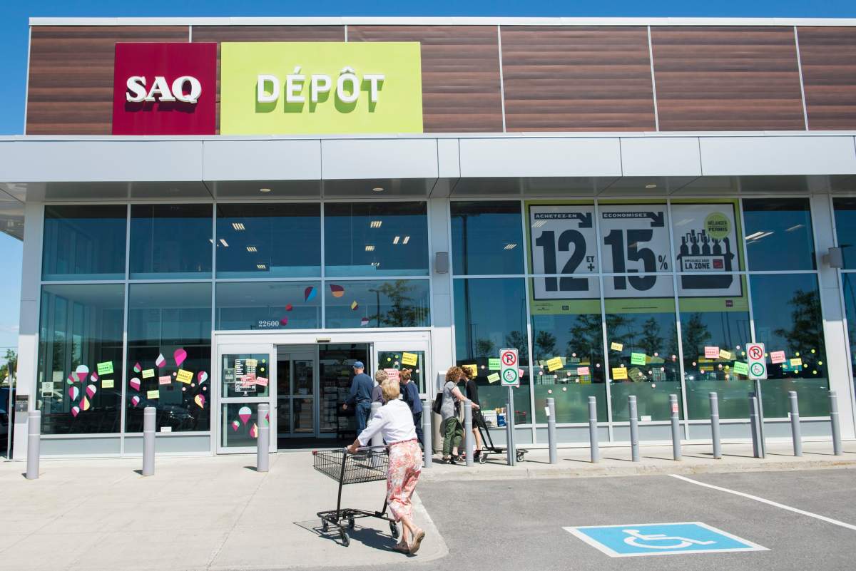 SAQ employees have voted overwhelmingly in favour of a strike.