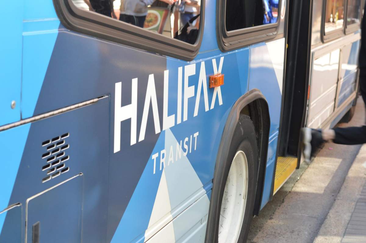 Busload of options for low-income transit passes available across Canada - image