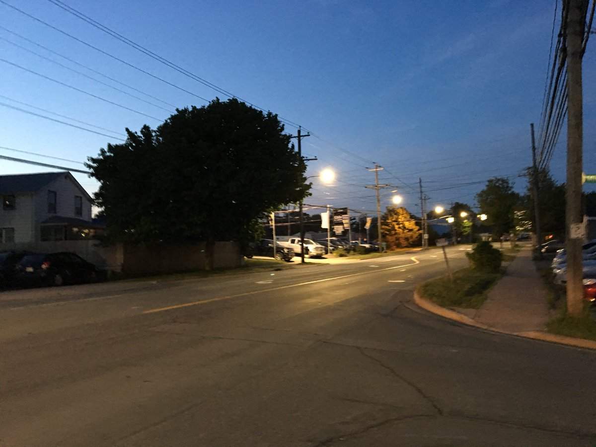Halifax Regional Police are investigating an attempted robbery in the 300-block of Windmill Road.