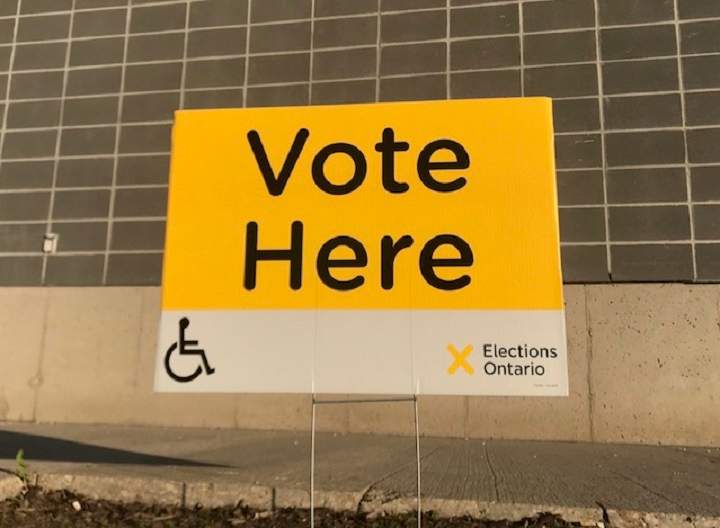 An Elections Ontario voting location sign.