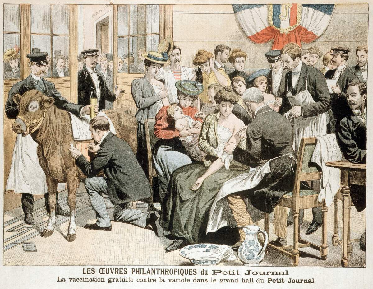 Free vaccination clinic on premises of French newspaper in 1905. Photo by Universal History Archive/Getty Images