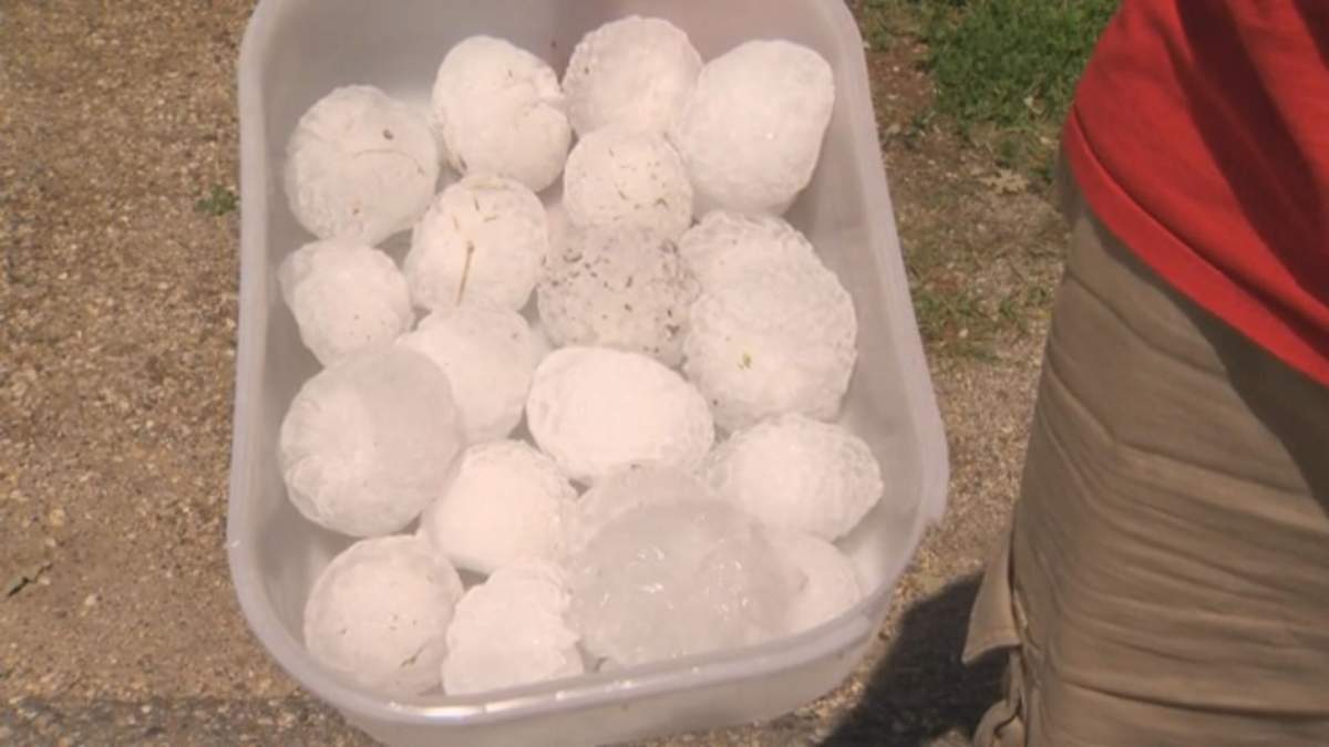‘It was like a gun shot’: residents near Ninette, Man. describe hail storm - image