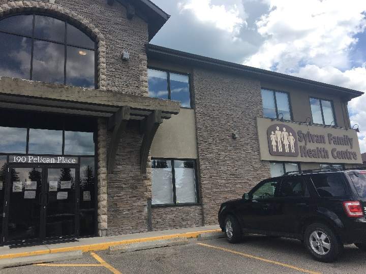 The Sylvan Lake clinic where Fred Janke worked.