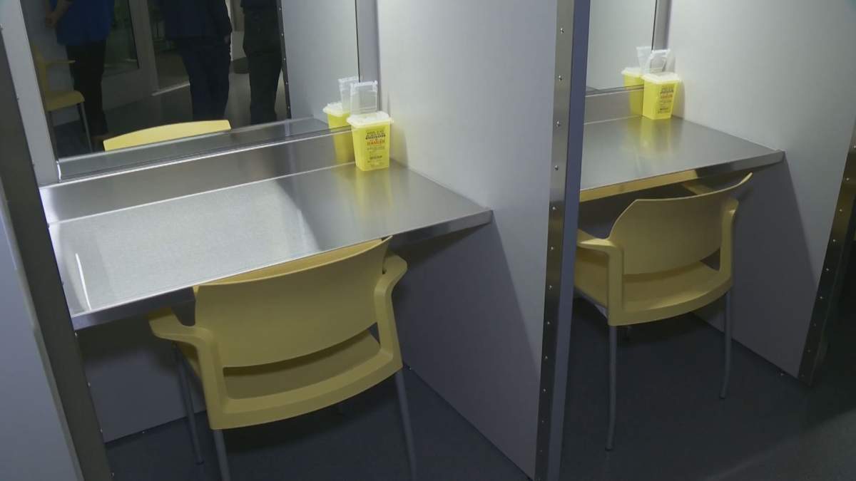 Advocates say harm reduction programs no longer available at HART Hubs are just one reason to reopen supervised consumption sites. 