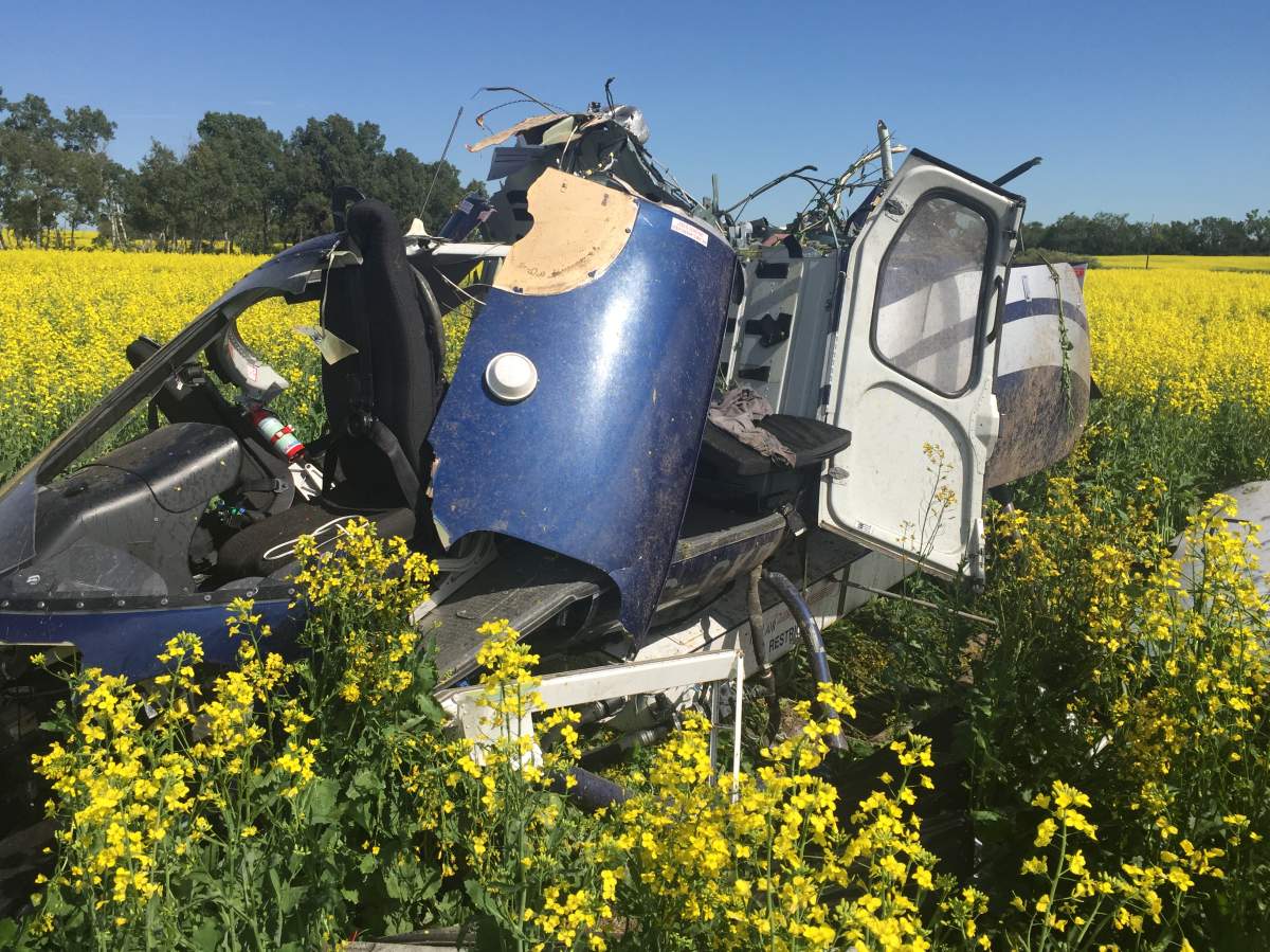 A helicopter crashed after coming into contact with power lines in the RM of Eye Hill. 