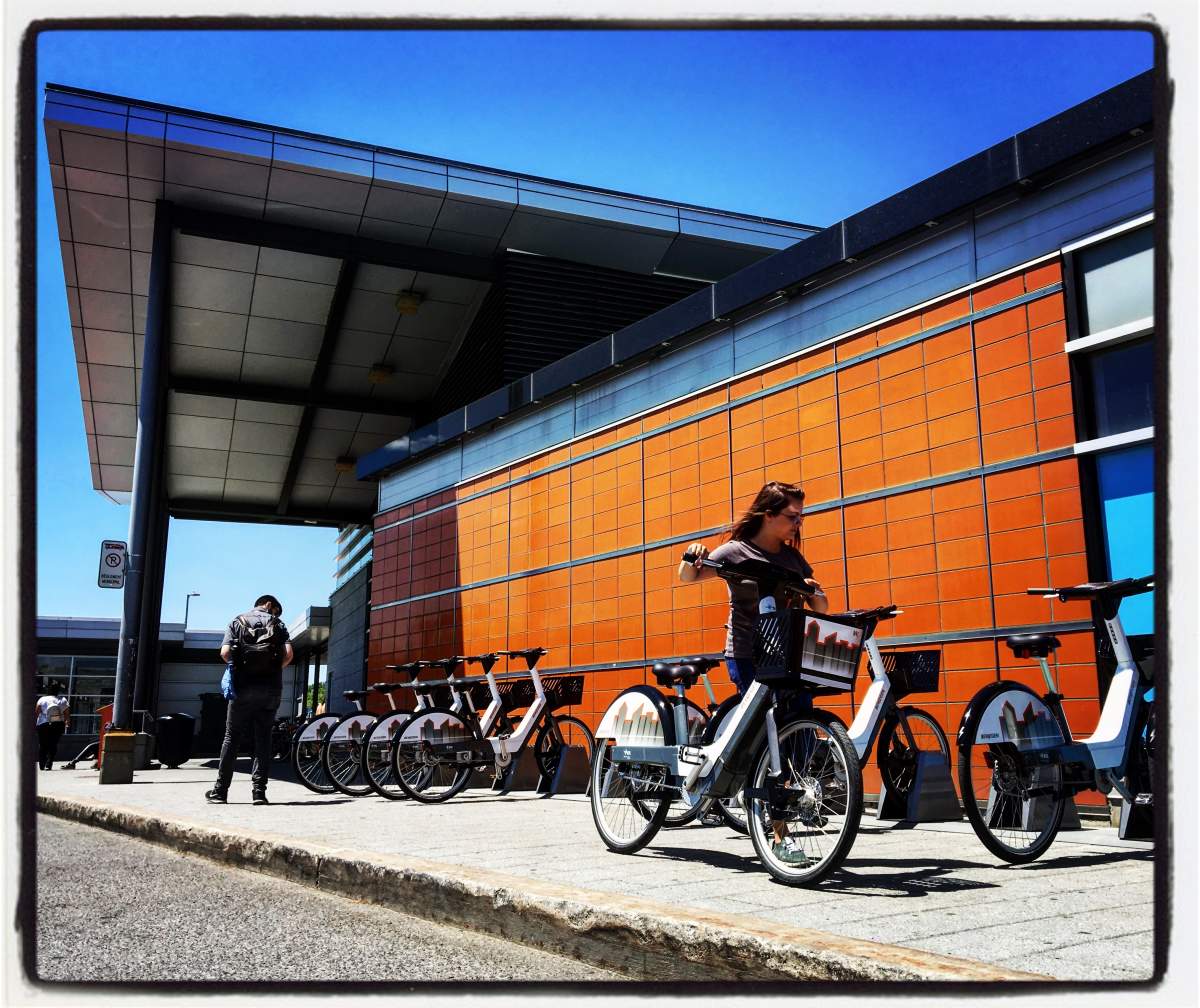 Forty bikes will be stationed at four locations in Laval, including metro stations. (Global News)