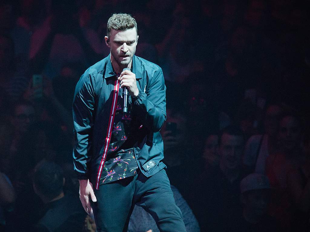 Justin Timberlake announces a show in Winnipeg this spring.