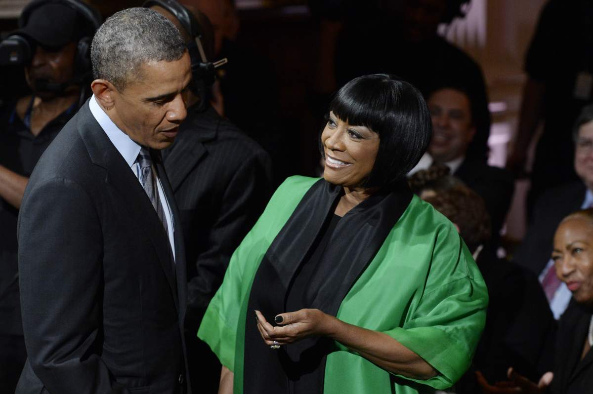 US President Barack Obama (L) greets US singer Patti LaBelle (R) during the event, ‘In Performance at the White House – Women of Soul. (Photo by MICHAEL REYNOLDS/WHITE HOUSE POOL (ISP POOL IMAGES)/Corbis/VCG via Getty Images)
