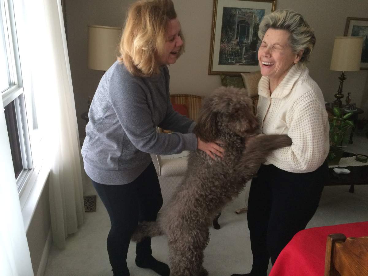 Linda Moreal (left) and her mother, Maria Moreal (right).