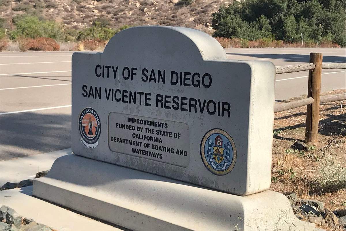 A Waterloo girl died in a boating incident in San Diego last Saturday.