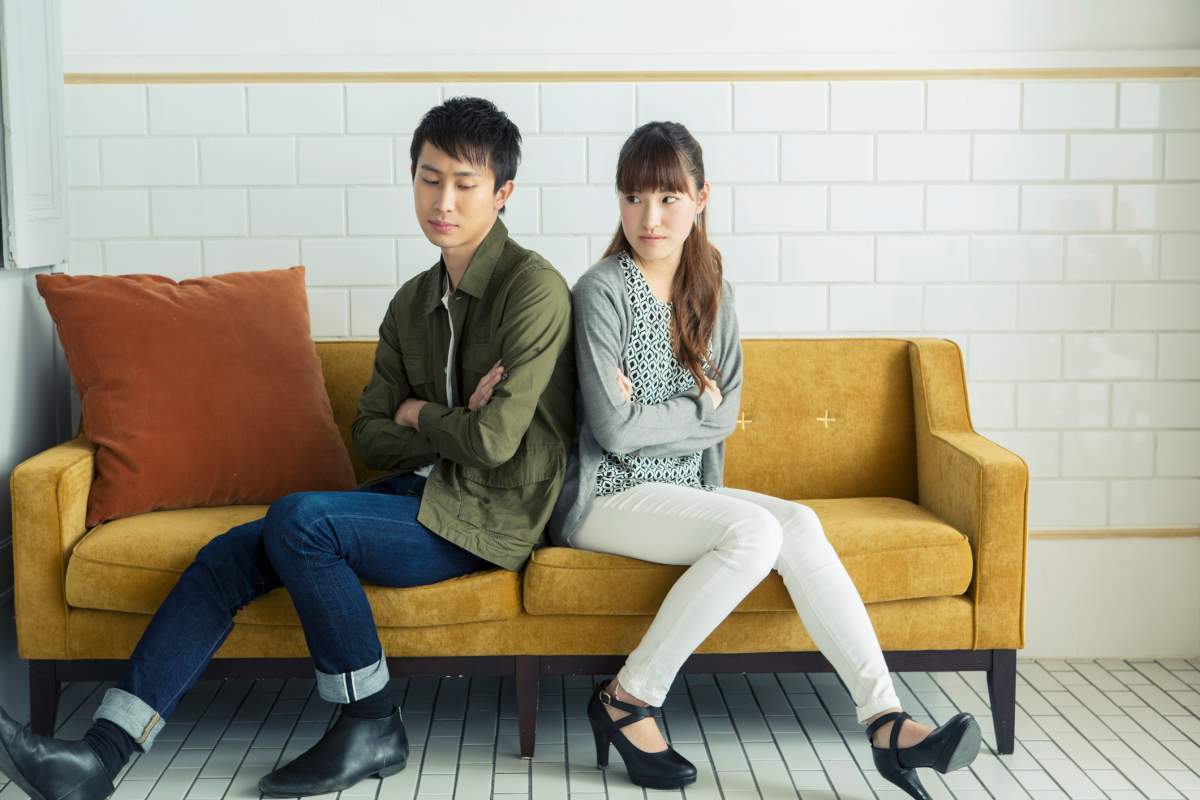 Not all friendships are meant to last forever, here's what to do if you want to cut someone out. 
