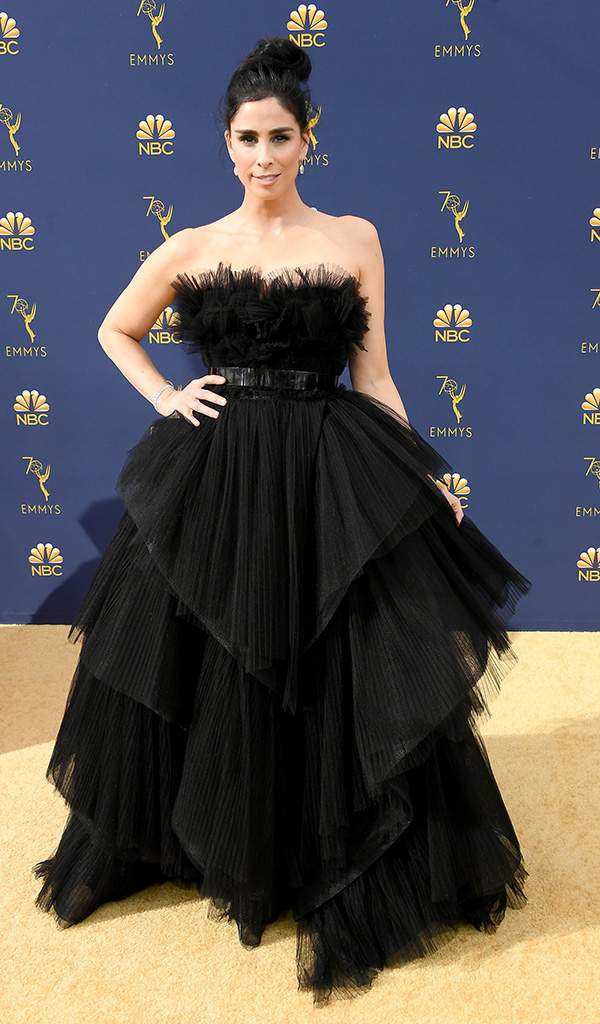 Emmy Awards 2018: The best and worst red carpet looks - image