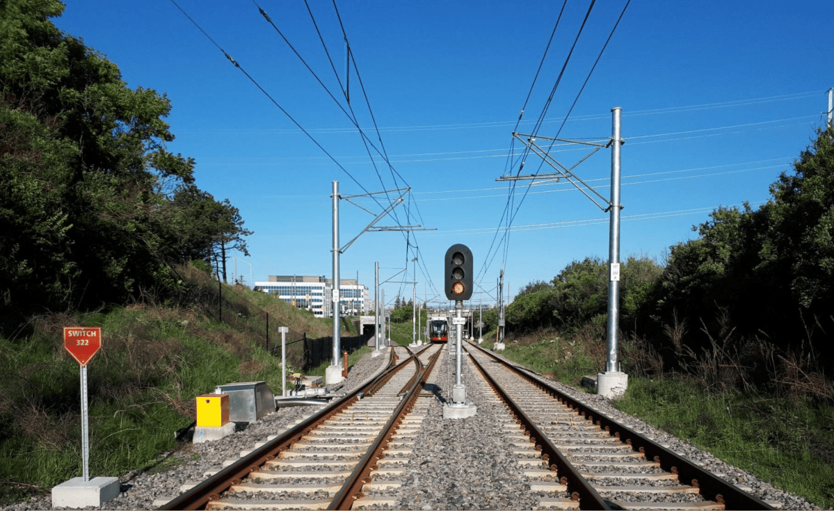 The consortium building Ottawa's $2.1-billion Confederation LRT line says it's "confident" it will make its March 31, 2019 deadline to hand over the system to the City of Ottawa. But the head of OC Transpo says he's "highly skeptical" that will happen.