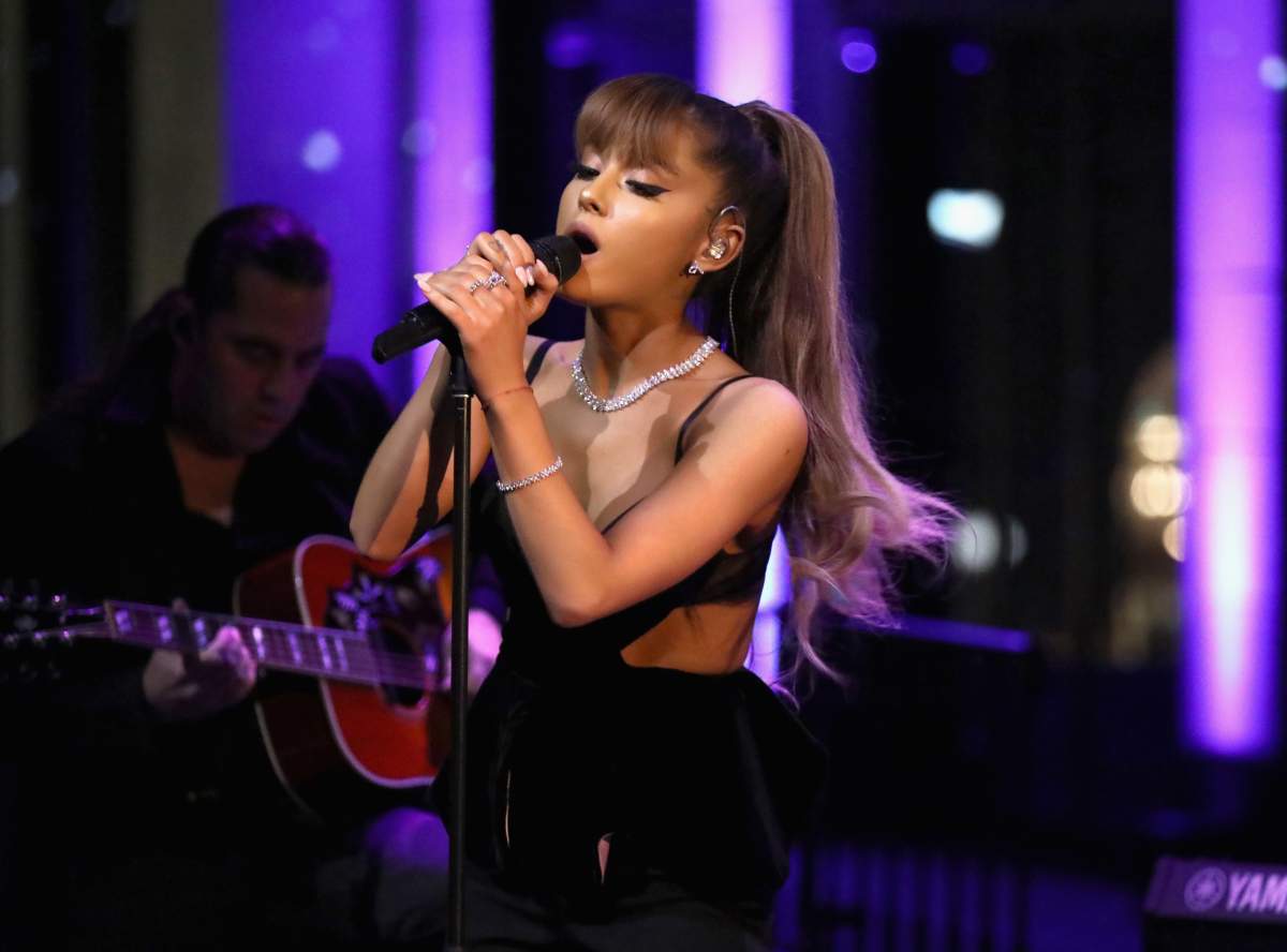 Ariana Grande performs at Tiffany & Co. on Oct. 13, 2016 in Beverly Hills, Calif.