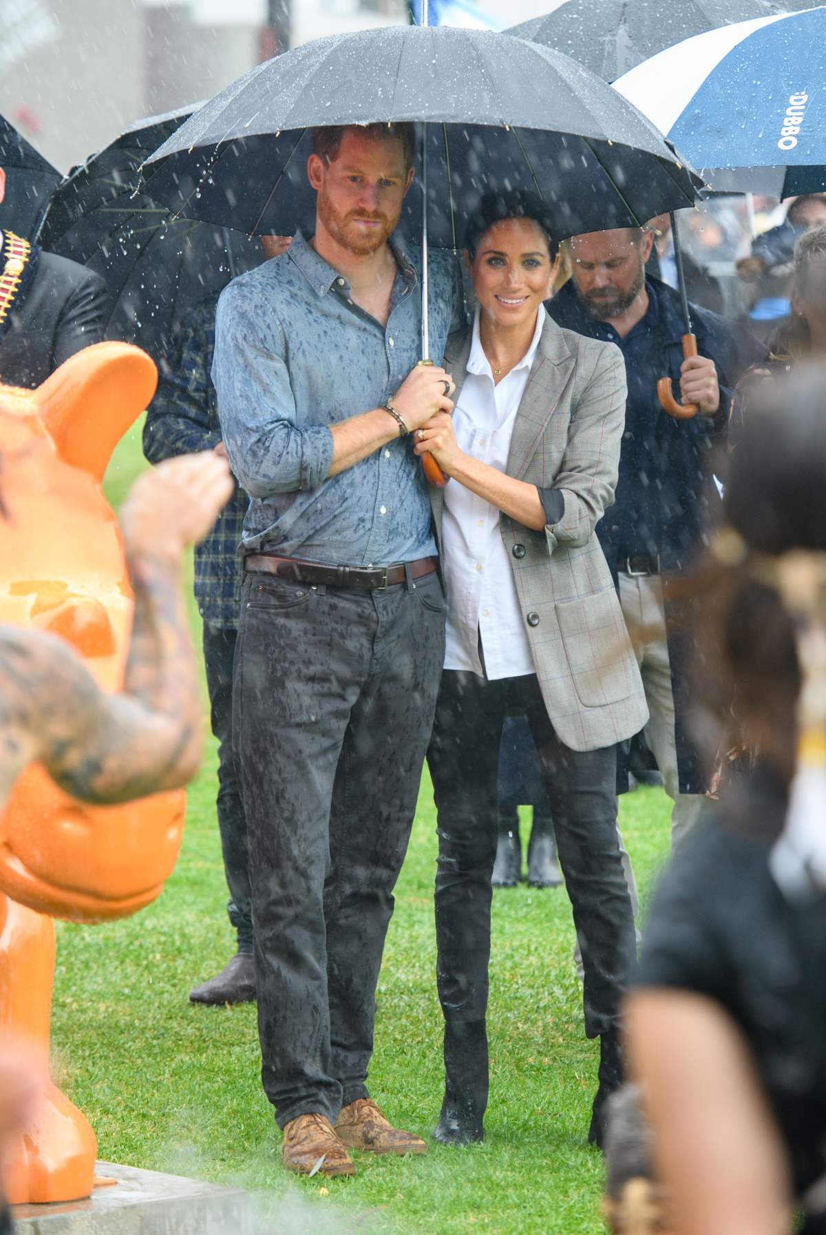 Prince Harry, Duke of Sussex and Meghan, Duchess of Sussex visit Victoria Park on October 17, 2018 in Dubbo, Australia. (Photo by Pool/Samir Hussein/WireImage)