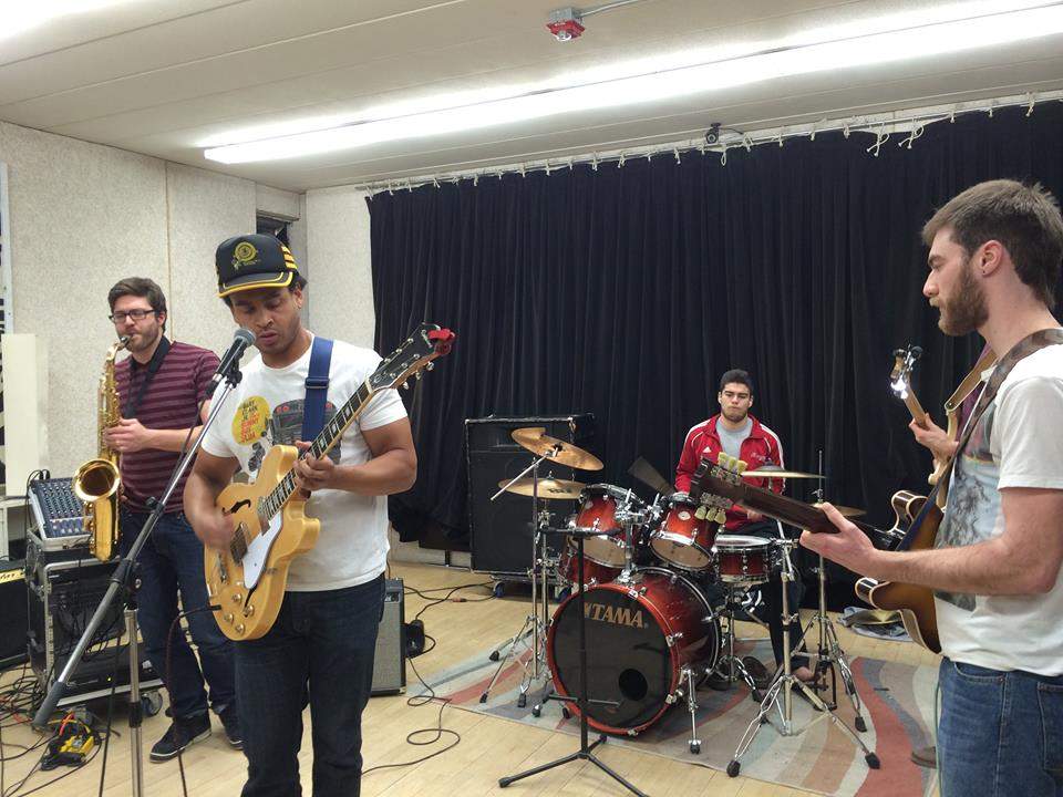 Jeremie and the Delicious Hounds will perform in the tailgate area.