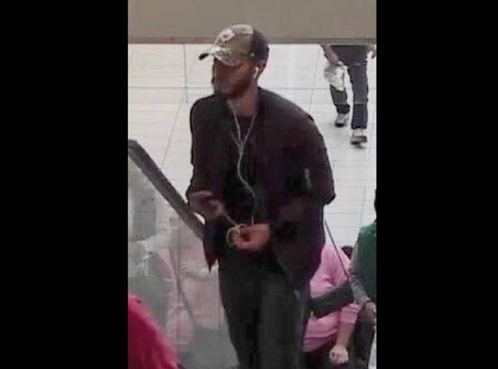 Suspect wanted in pair of voyeurism incidents at Oshawa shopping mall - image