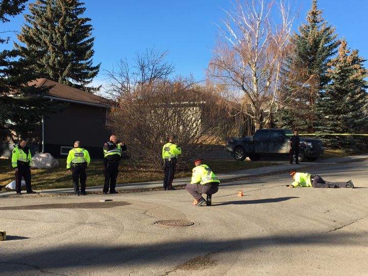 Investigators were on the scene after a pedestrian was struck in Calgary\’s Thorncliffe neighbourhood on Oct. 25, 2018.