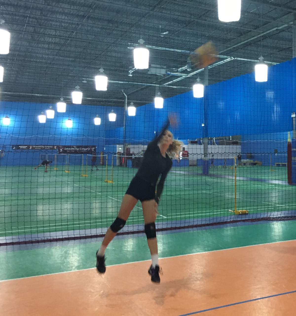 Kayla Vickers practicing at Ace volleyball in Calgary. Oct. 4, 2018.