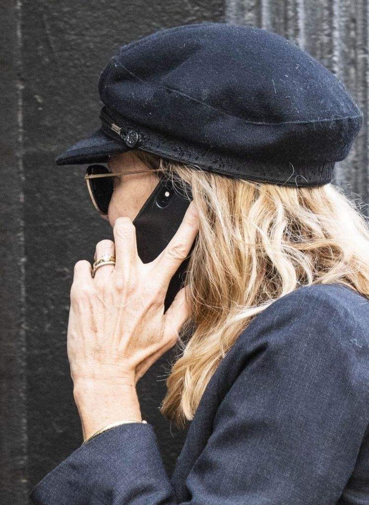 Meg Ryan showed her ring off as she was spotted out and about in New York (Photo: Backgrid)