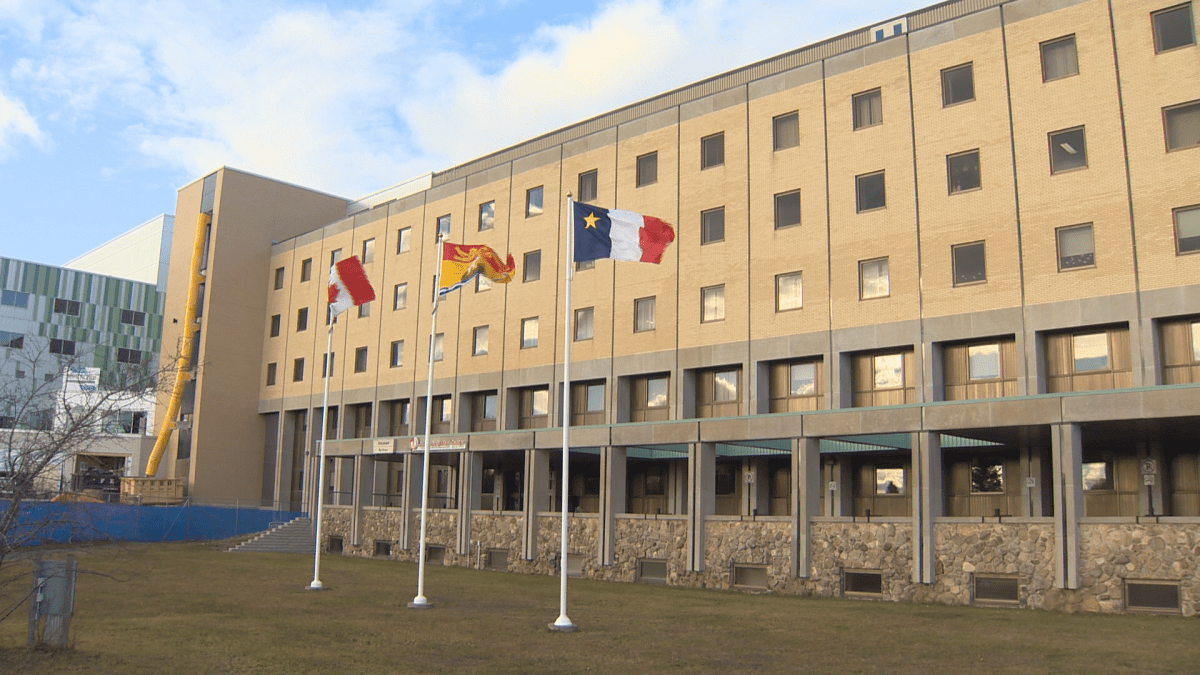 Pediatrician services have been suspended at the Chaleur and Edmundston hospitals.